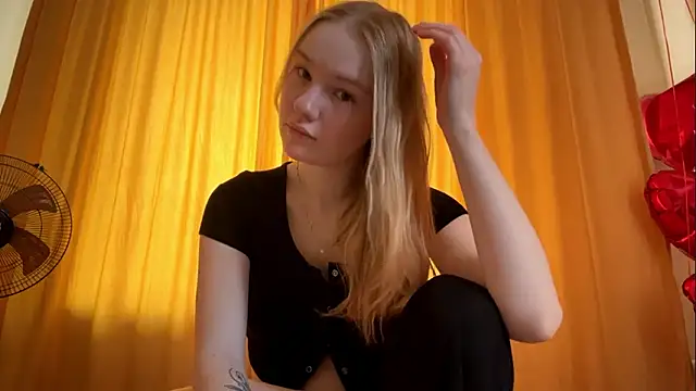 Snapshot of RimyPlaza chatting on March 8, 2026, 12:16 am RimyPlaza online show from March 8, 2026, 12:16 am