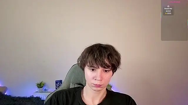 AnthonyCuutie online show from June 5, 2026, 7:14 am