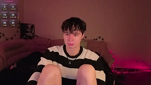 AnthonyCuutie online show from March 1, 2026, 4:45 am