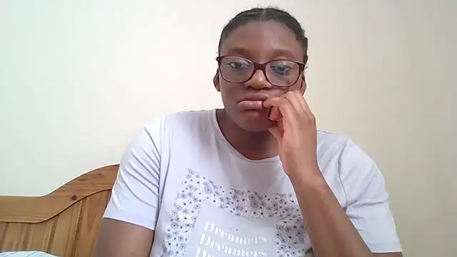 Snapshot of SexyGemBeauty chatting on May 24, 2026, 3:23 pm SexyGemBeauty online show from May 24, 2026, 3:23 pm