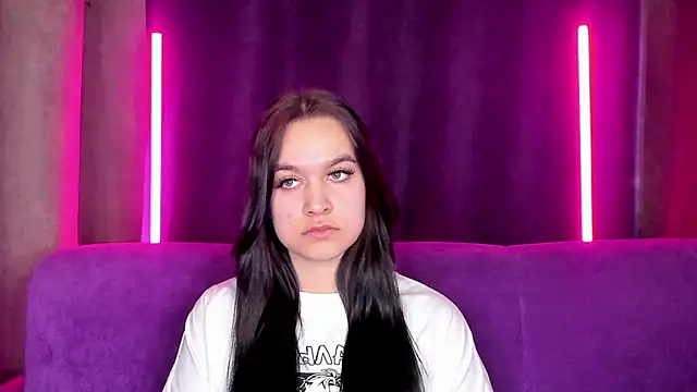 AishaTempt online show from February 27, 2026, 7:41 am