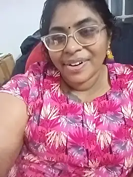 Snapshot of deepika-mallus chatting on May 18, 2026, 1:05 pm deepika-mallus online show from May 18, 2026, 1:05 pm