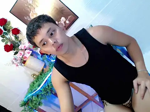 Snapshot of Baby_Maxxx chatting on June 1, 2026, 1:44 pm Baby Maxxx online show from June 1, 2026, 1:44 pm