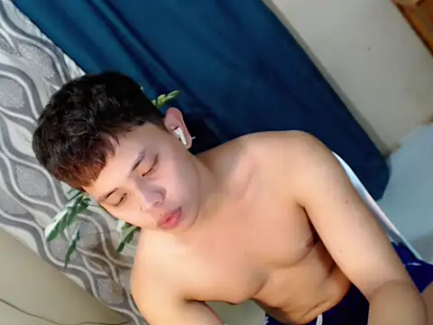 Baby Maxxx online show from July 19, 2026, 5:42 pm
