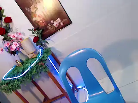 Baby Maxxx online show from June 19, 2026, 9:48 am