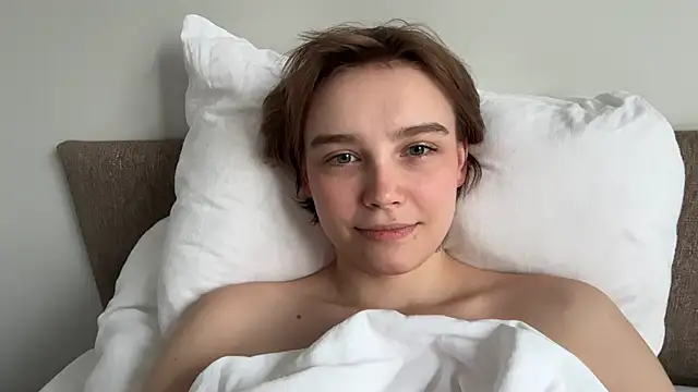 Snapshot of Lolatatee chatting on July 26, 2026, 7:59 am Lolatatee online show from July 26, 2026, 7:59 am