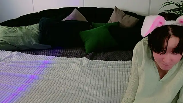 BlackLunaa online show from February 28, 2026, 9:25 pm