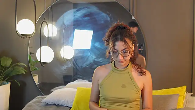 Snapshot of Mia_and_Belmonth chatting on June 4, 2026, 6:45 pm Mia and Belmonth online show from June 4, 2026, 6:45 pm