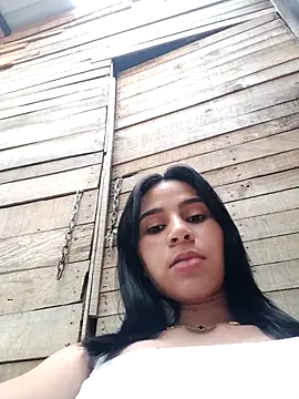 Sophia Noah online show from March 4, 2026, 10:39 pm