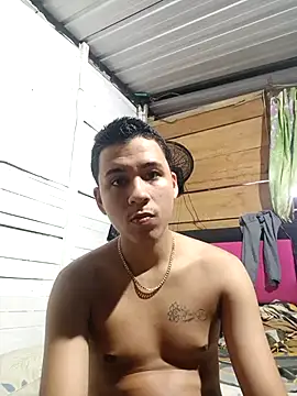 Sophia Noah online show from March 9, 2026, 10:13 pm