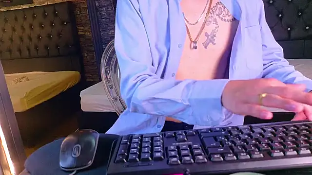  Santi2 online show from March 8, 2026, 2:04 am