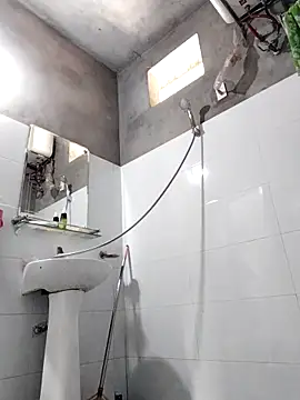 Snapshot of Lilinn_ chatting on March 31, 2026, 3:30 am Lilinn online show from March 31, 2026, 3:30 am