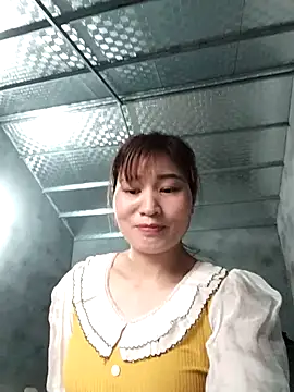 Snapshot of Lilinn_ chatting on March 25, 2026, 10:47 am Lilinn online show from March 25, 2026, 10:47 am