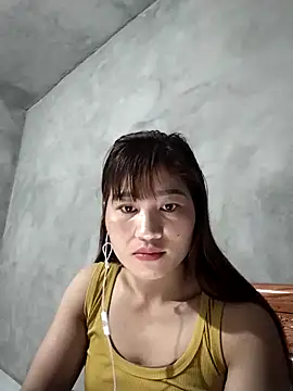 Snapshot of Lilinn_ chatting on March 20, 2026, 10:55 pm Lilinn online show from March 20, 2026, 10:55 pm