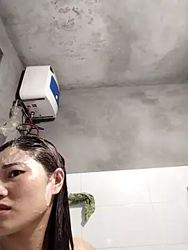 Snapshot of Lilinn_ chatting on March 10, 2026, 11:14 am Lilinn online show from March 10, 2026, 11:14 am