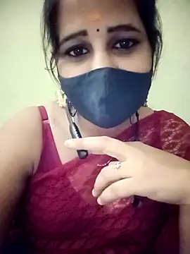 Snapshot of Tamil_Rani- chatting on April 24, 2026, 8:44 pm Tamil Rani- online show from April 24, 2026, 8:44 pm