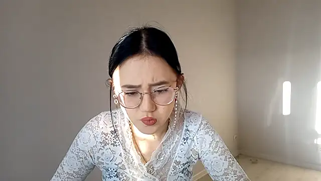 SolvedGlobe online show from April 9, 2026, 2:12 pm