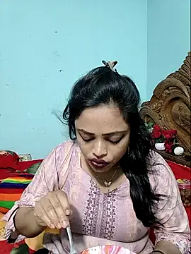 Beauty-3 online show from July 28, 2026, 2:24 pm