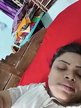 Beauty-3 online show from June 20, 2026, 3:28 pm