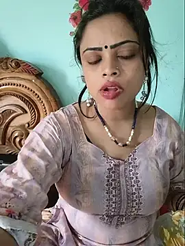 Beauty-3 online show from July 13, 2026, 5:40 am