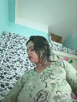 Beauty-3 online show from July 7, 2026, 7:23 am