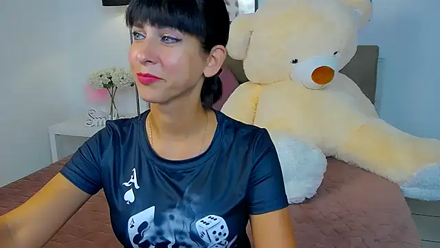 Snapshot of HeidieRaven chatting on August 1, 2026, 12:36 pm HeidieRaven online show from August 1, 2026, 12:36 pm