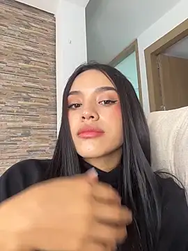 Mia-villalobos online show from March 24, 2026, 2:06 pm