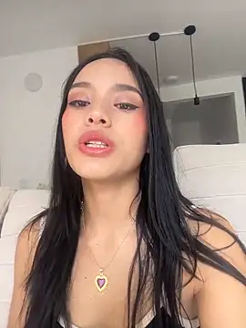 Mia-villalobos online show from March 9, 2026, 1:58 pm