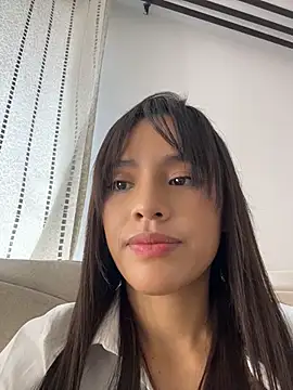 Snapshot of Mia-villalobos chatting on August 5, 2026, 2:55 pm Mia-villalobos online show from August 5, 2026, 2:55 pm