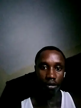 Snapshot of Samkelokwanzaa chatting on March 18, 2026, 12:36 am Samkelokwanzaa online show from March 18, 2026, 12:36 am