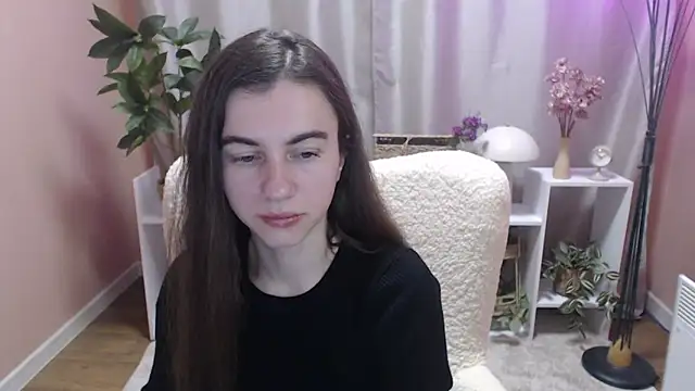 MistyBree online show from March 25, 2026, 10:14 am