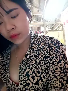 Nudde-sexxy online show from March 2, 2026, 7:48 am