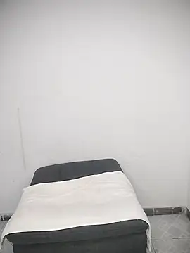 lauranasty online show from March 9, 2026, 9:51 pm