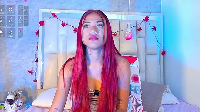 Snapshot of Bella-Sanders chatting on June 29, 2026, 11:21 am Bella-Sanders online show from June 29, 2026, 11:21 am