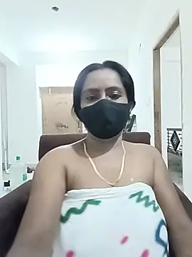 Snapshot of misti-boudii chatting on June 27, 2026, 4:24 pm misti-boudii online show from June 27, 2026, 4:24 pm