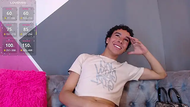 Lord Tayron online show from March 6, 2026, 3:12 am