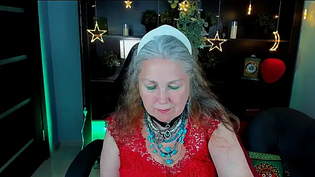 Snapshot of LilaMaharani chatting on June 19, 2026, 1:28 pm LilaMaharani online show from June 19, 2026, 1:28 pm