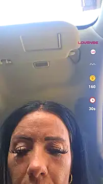 Snapshot of WifeWithPermission chatting on July 21, 2026, 9:21 am WifeWithPermission online show from July 21, 2026, 9:21 am