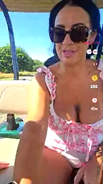 Snapshot of WifeWithPermission chatting on July 15, 2026, 9:27 am WifeWithPermission online show from July 15, 2026, 9:27 am