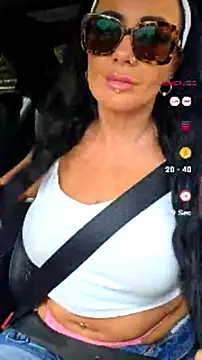 Snapshot of WifeWithPermission chatting on July 25, 2026, 11:49 am WifeWithPermission online show from July 25, 2026, 11:49 am
