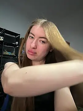 Barbiio online show from March 10, 2026, 4:55 pm