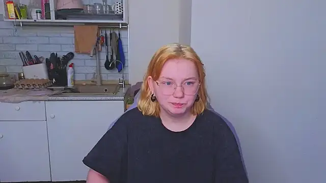 soft focus online show from May 9, 2026, 4:49 am