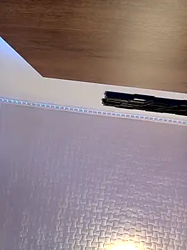 Hugo1993 online show from March 6, 2026, 5:19 pm