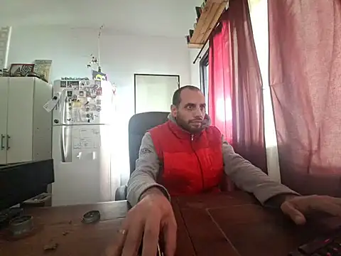 oroenbarra online show from May 3, 2026, 3:37 pm