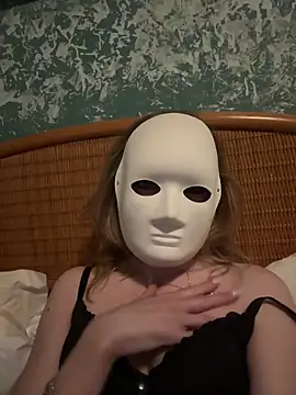 Snapshot of AdamoedEva chatting on March 20, 2026, 9:05 pm AdamoedEva online show from March 20, 2026, 9:05 pm