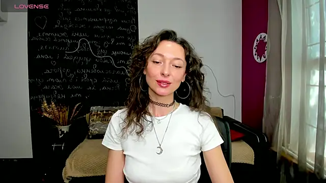 Snapshot of Kate_Millersi chatting on August 1, 2026, 5:38 am Kate Millersi online show from August 1, 2026, 5:38 am