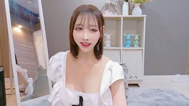 Asuka H xxx online show from May 5, 2026, 1:14 pm