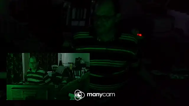 Snapshot of lovious69 chatting on April 7, 2026, 4:58 am lovious69 online show from April 7, 2026, 4:58 am