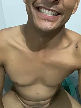 BigBig024 online show from April 17, 2026, 4:15 am