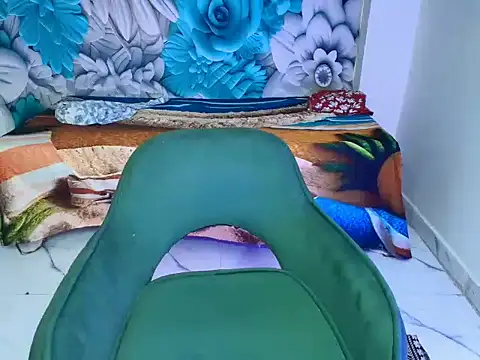Snapshot of its-samyara chatting on June 24, 2026, 6:17 pm its-samyara online show from June 24, 2026, 6:17 pm